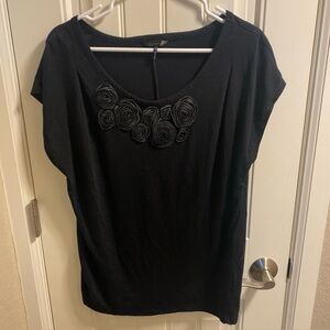 DAISY FUENTES L blouse  black ribbon flower front top shirt  L LG Large Pretty